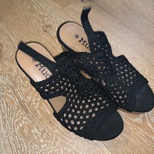 Black wedge sandals